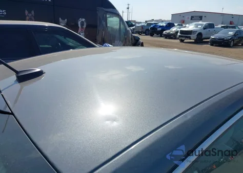 2018 Ford Fusion Titanium z USA, uszkodzony, nr VIN 3FA6P0D94JR124682